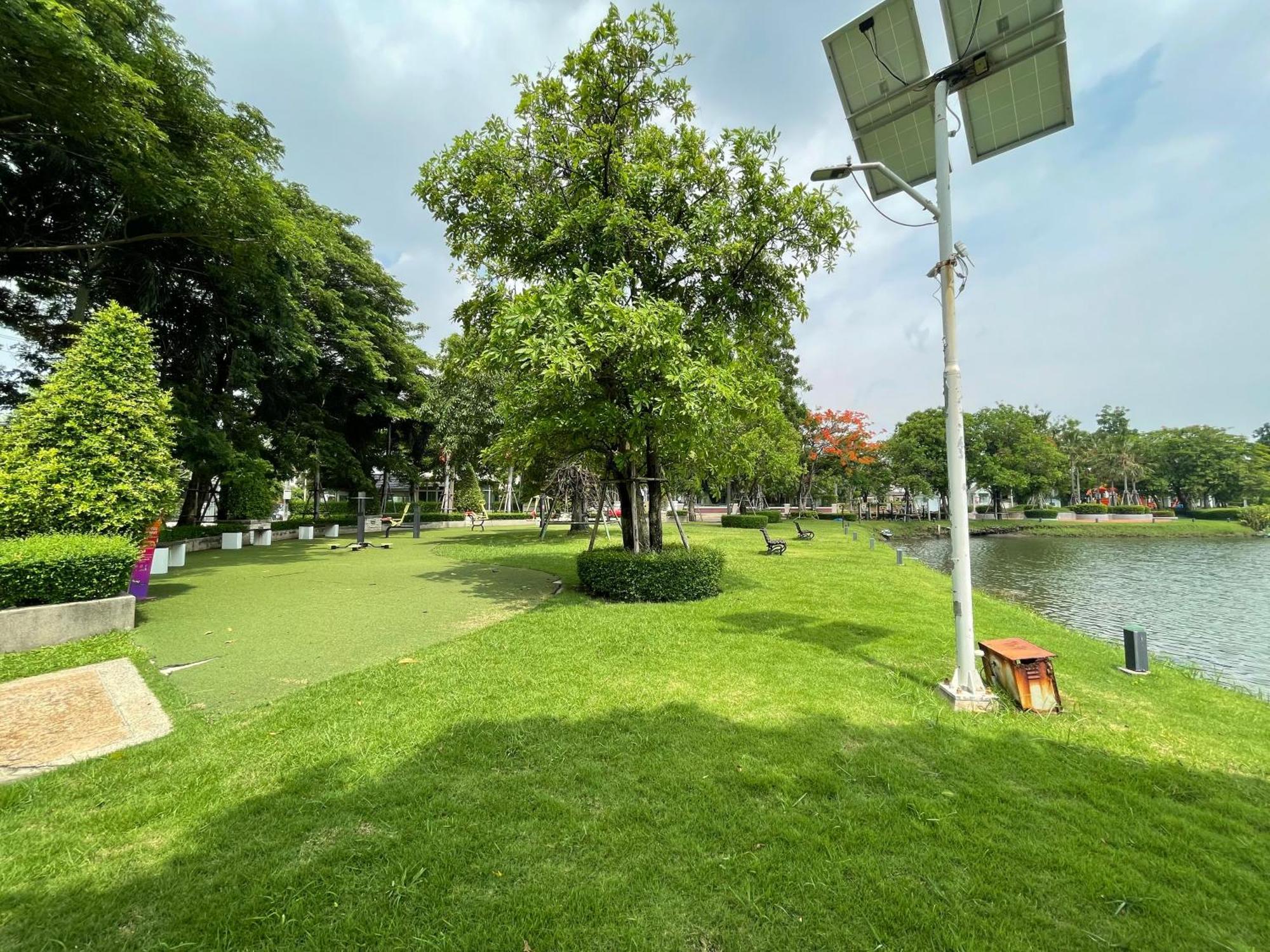 Anna Home@Lat Krabang Bangkok Buitenkant foto