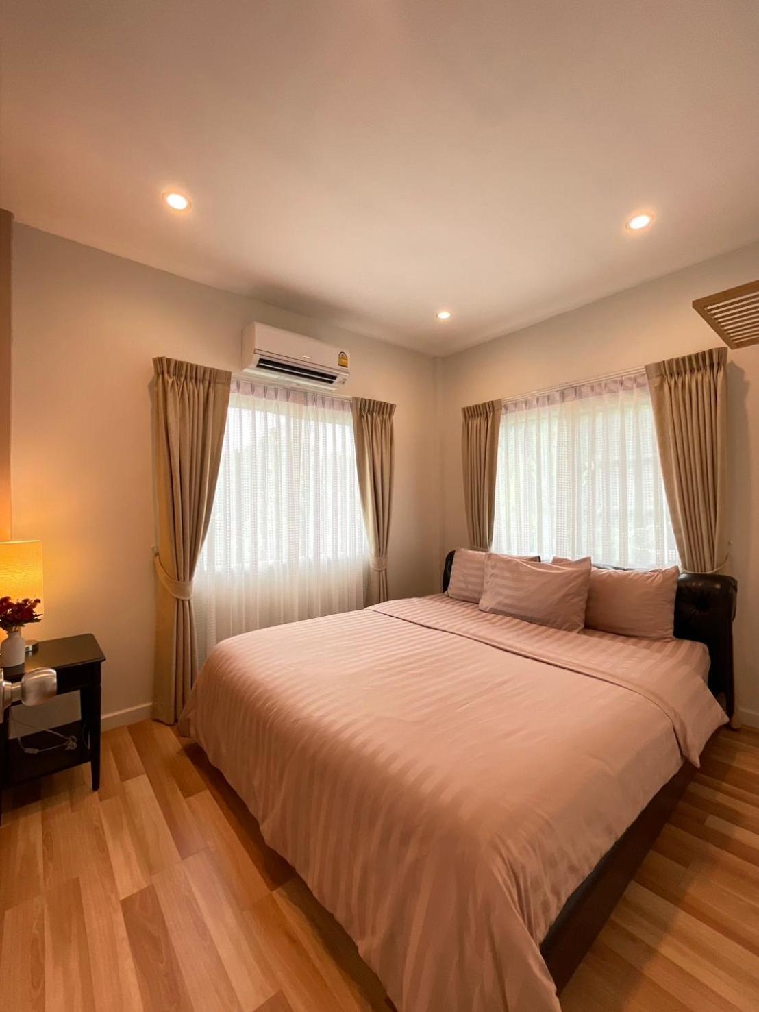 Anna Home@Lat Krabang Bangkok Buitenkant foto
