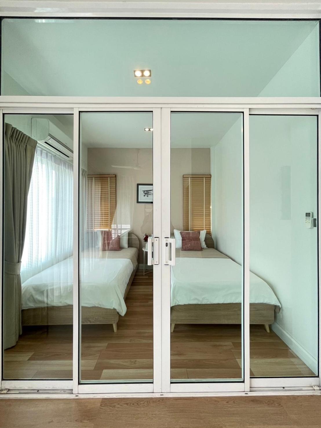 Anna Home@Lat Krabang Bangkok Buitenkant foto